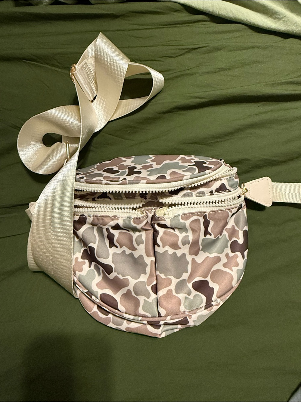 NWOT Emmafy Mini Go-Free Beige Camo Crossbody Belt Bag with Cream Strap